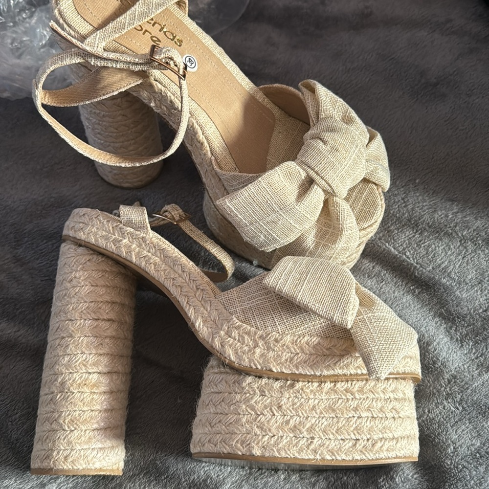 Gold Speckle Cream Cork Platform Sandal US 8